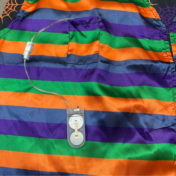 Disney Mickey’s Not So Scary Halloween Party 2019 Magic Kingdom Light Up L Vest - Picture 9 of 16